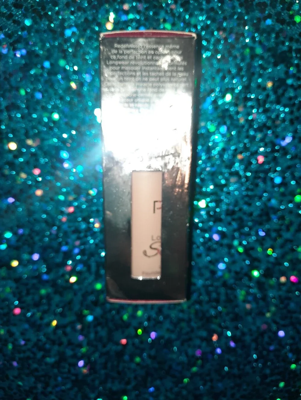 4-in-1 Love Your Selfie Foundation & Concealer — LP2